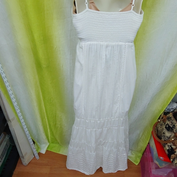 A Pea in the Pod • Boho White Crochet Long Maxi Maternity Dress Small Vacation - Picture 10 of 13